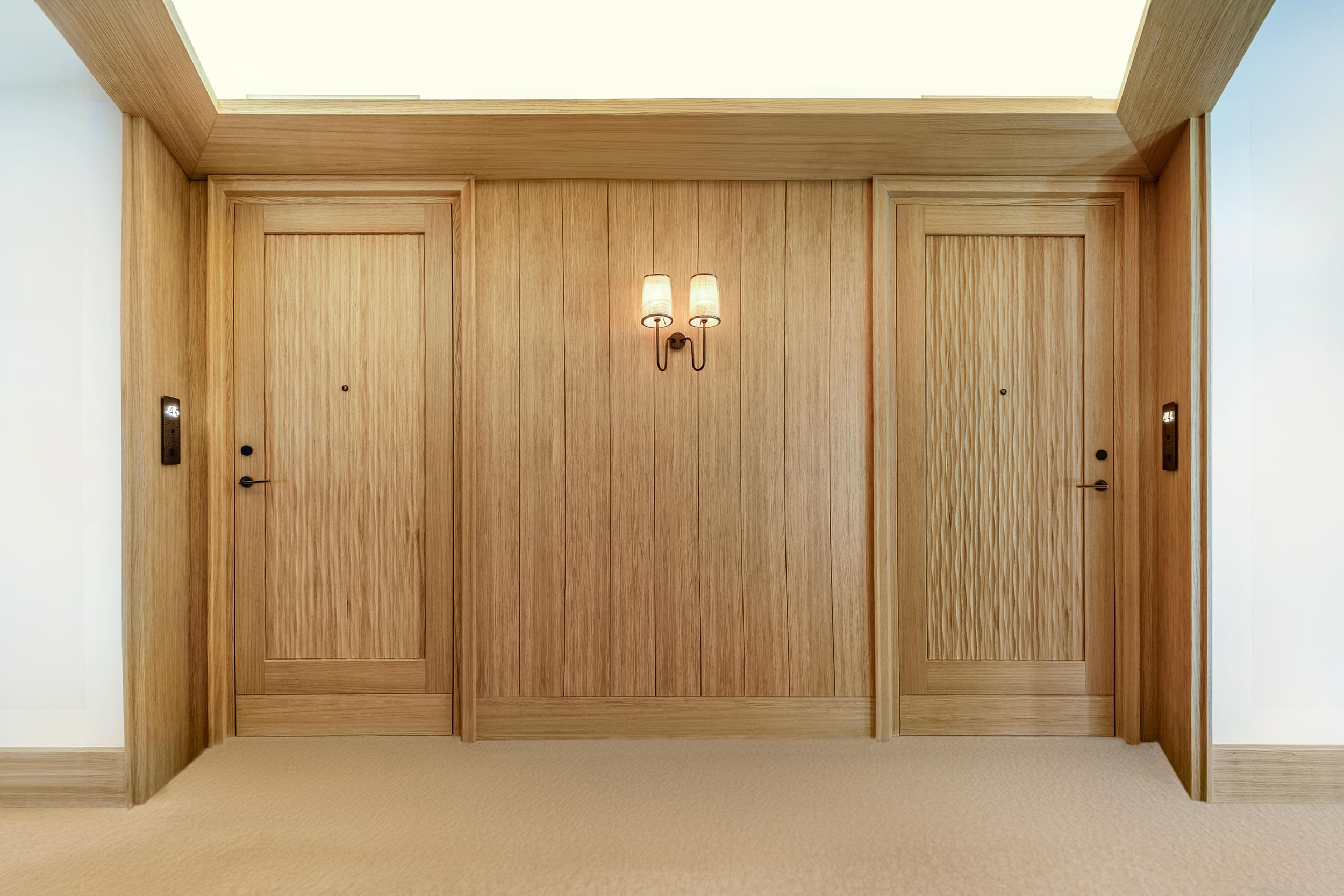 CONVERTIMOS LAS IDEAS DE ARQUITECTOS E INTERIORISTAS EN PROYECTOS REALES